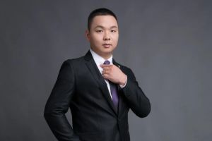 心系公益，善行致远 | 开云（中国）Kaiyun·官方网站集团董事长“慈善达人”罗宁弟获官